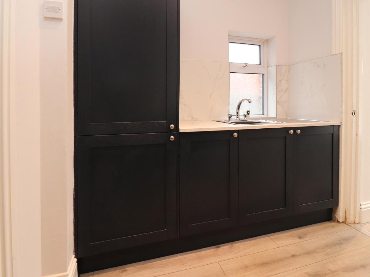 Вилла 37 Nutter Road Кливлис Экстерьер фото
